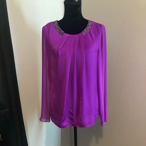 Very gently used lightweight blouse!